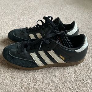 Adidas classic samba soccer shoes men/women
